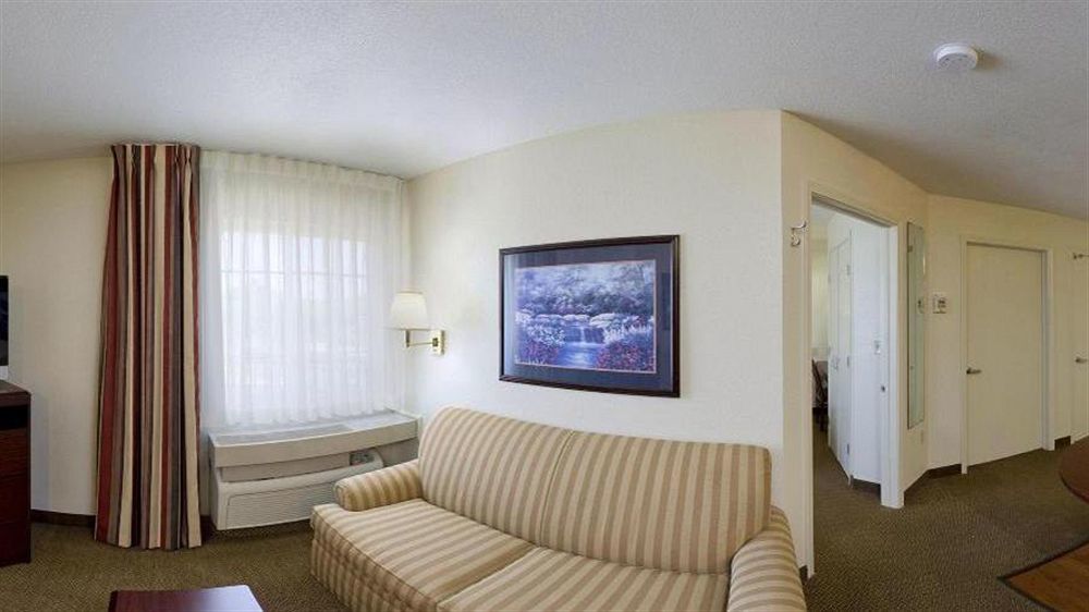Sonesta Simply Suites Oklahoma City Airport Exterior photo