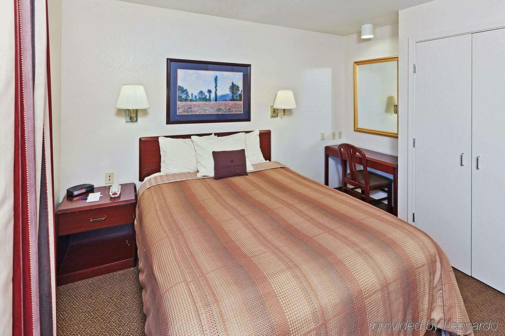 Sonesta Simply Suites Oklahoma City Airport Exterior photo
